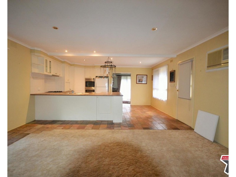 37 Bambra Street, Croydon VIC 3136