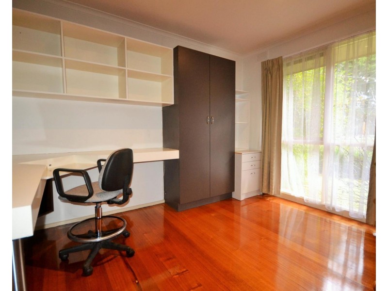 37 Bambra Street, Croydon VIC 3136