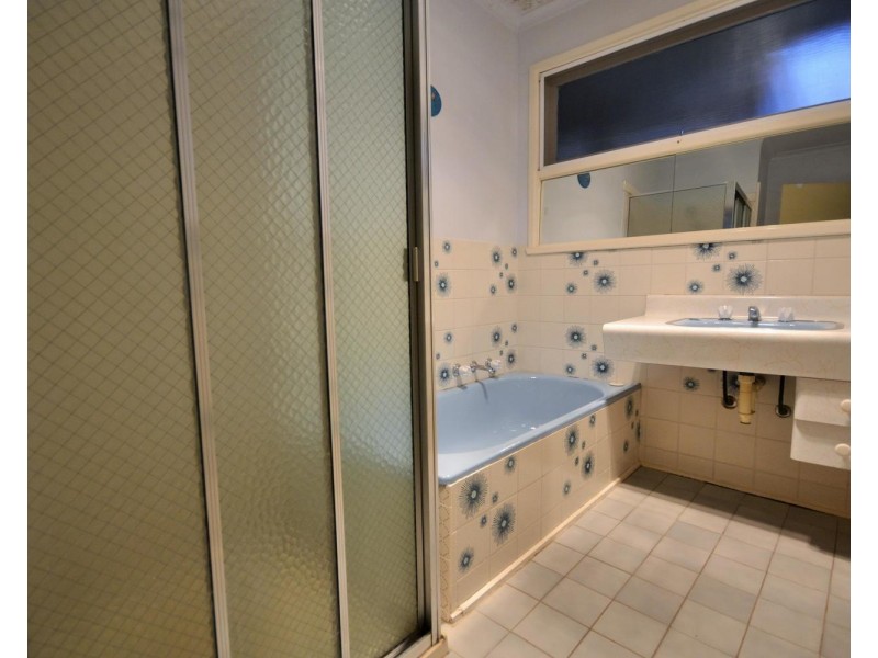 37 Bambra Street, Croydon VIC 3136