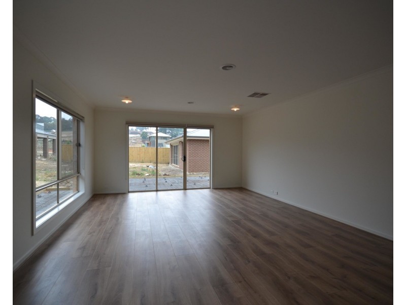 42 Sherwood Road, Chirnside Park VIC 3116