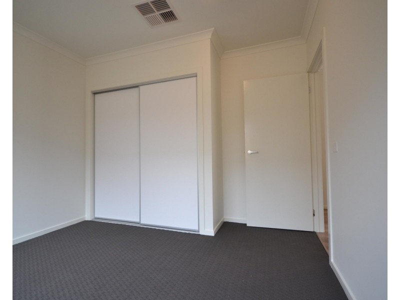 42 Sherwood Road, Chirnside Park VIC 3116