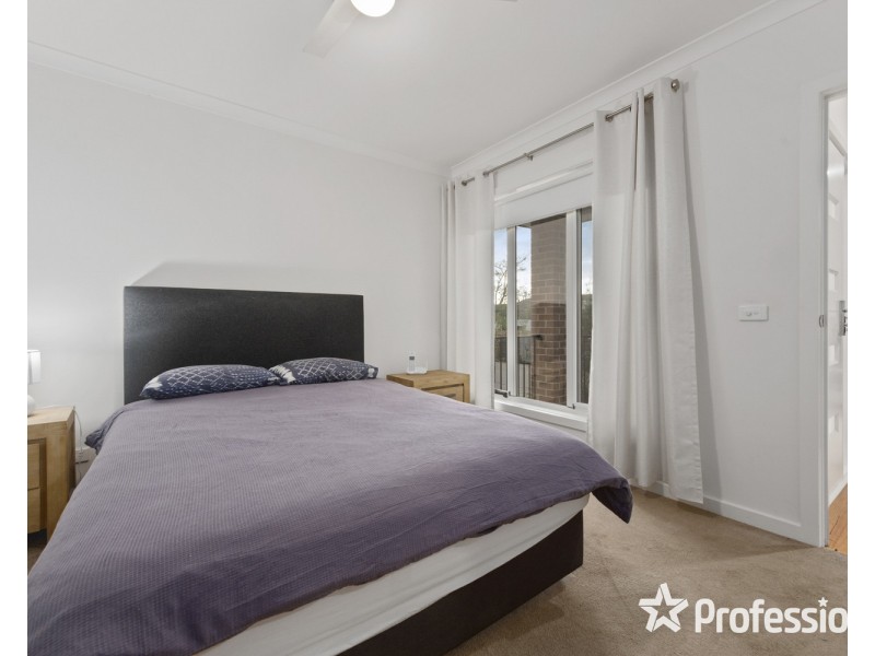 26a Hawthory Road, Kilsyth VIC 3137