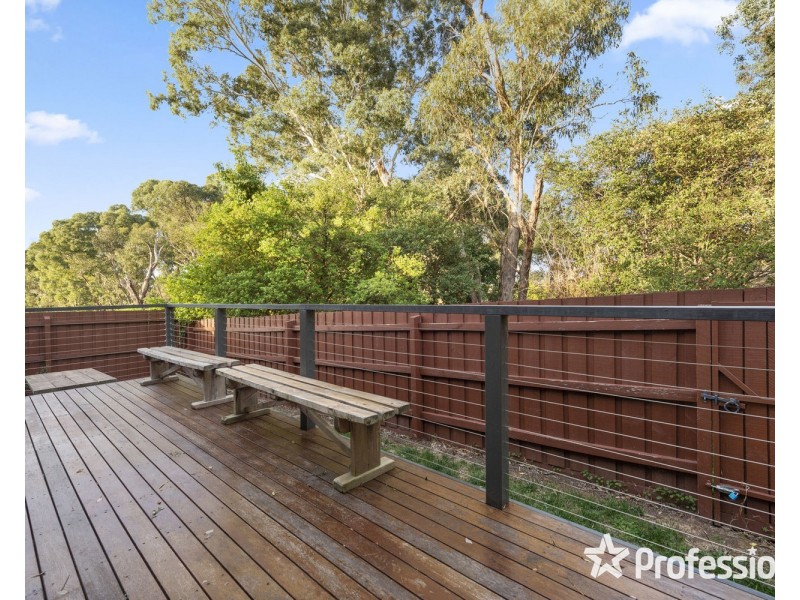 26a Hawthory Road, Kilsyth VIC 3137