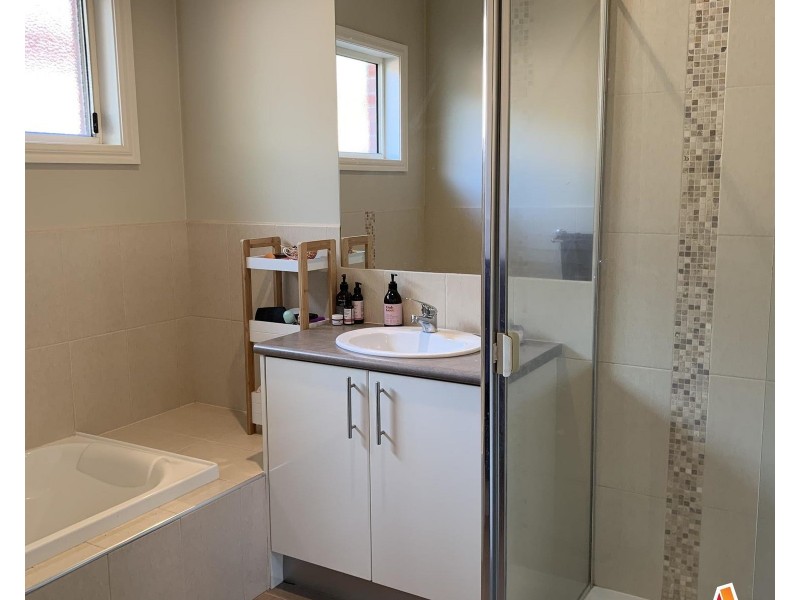 4 Balmoral Street, Kilsyth VIC 3137