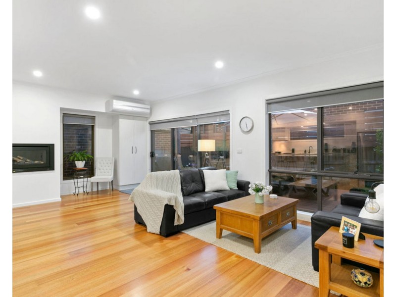 4/9 Glen View Road, Mount Evelyn VIC 3796