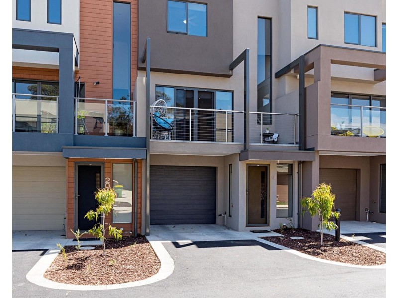 18 Primary Street, Mooroolbark VIC 3138