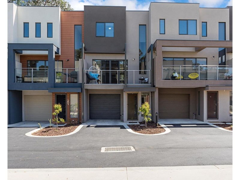 18 Primary Street, Mooroolbark VIC 3138