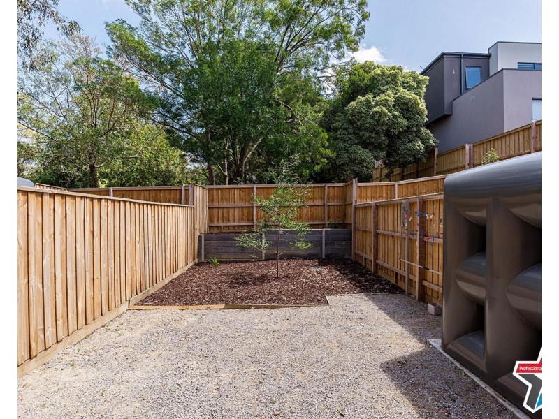 18 Primary Street, Mooroolbark VIC 3138