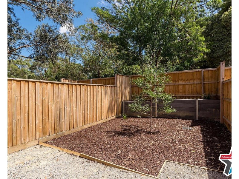 18 Primary Street, Mooroolbark VIC 3138