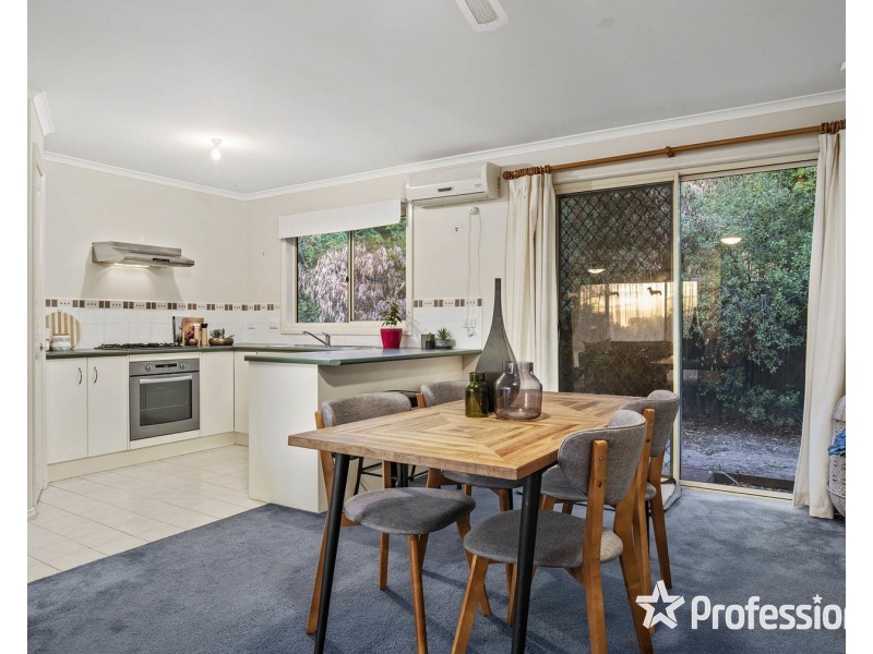 4 Valencia Road, Lilydale VIC 3140