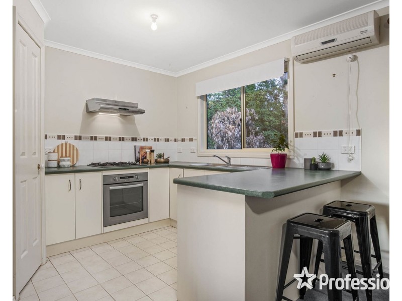 4 Valencia Road, Lilydale VIC 3140