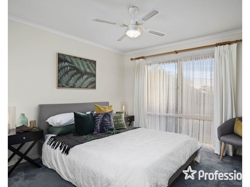 4 Valencia Road, Lilydale VIC 3140