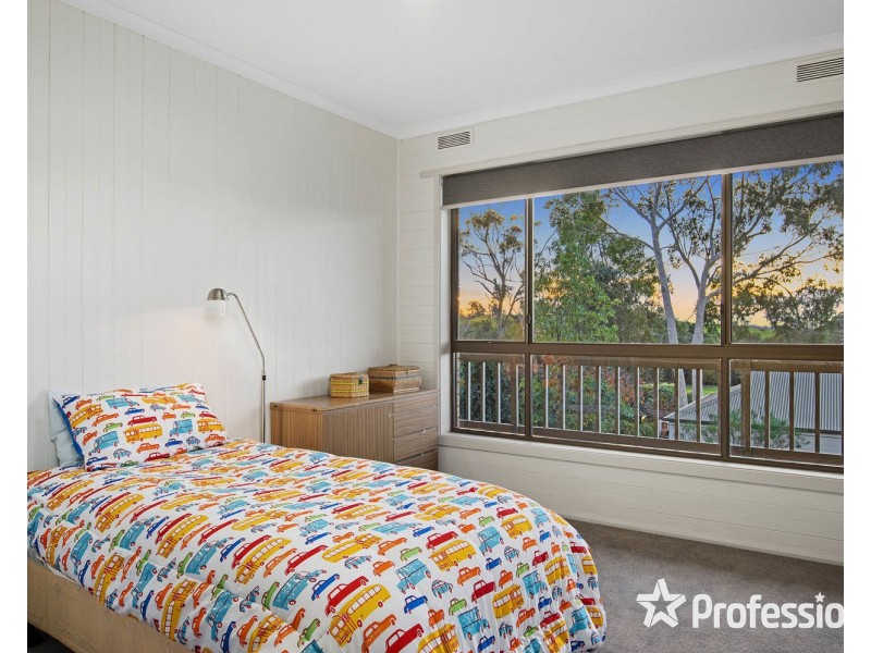 3 Royal Avenue, Wandin North VIC 3139