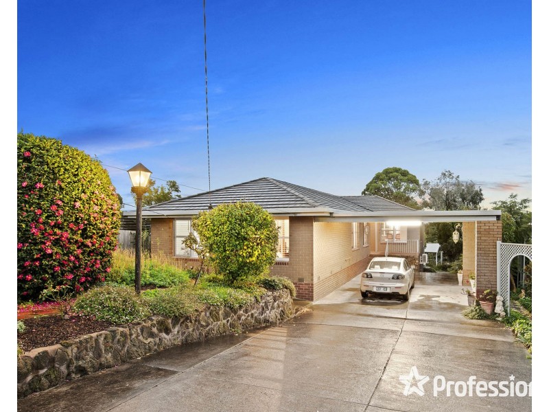 46 Rolling Hills Road, Chirnside Park VIC 3116