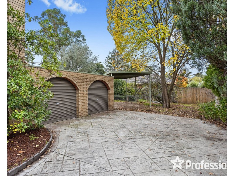 14 Bulga Street, Mooroolbark VIC 3138