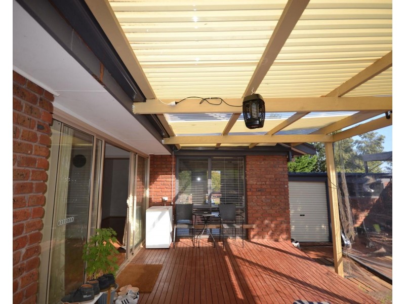 7 Eastwood Crescent, Mooroolbark VIC 3138