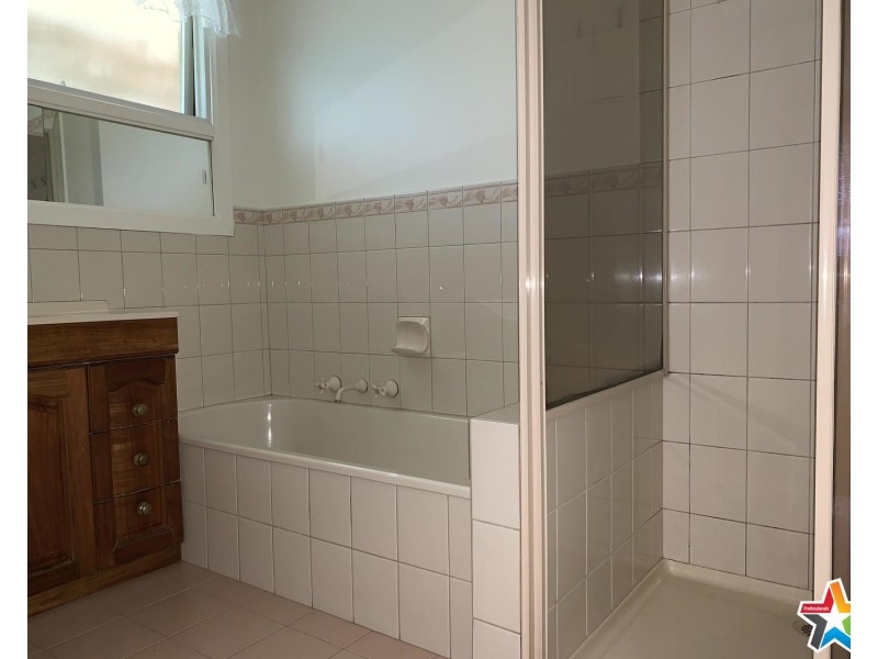 12 Landstrom Quadrant, Kilsyth VIC 3137