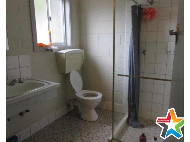 1/8-10 Mount View Parade, Mooroolbark VIC 3138