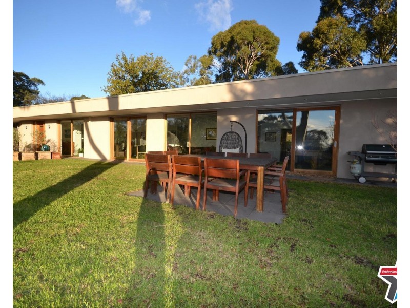 12-14 Francis Crescent, Mount Evelyn VIC 3796