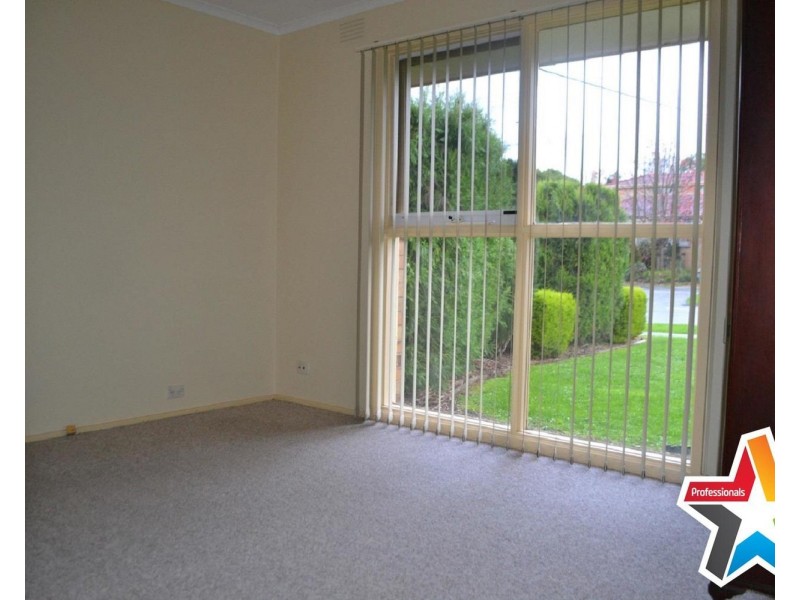 1/73 Cardigan Road, Mooroolbark VIC 3138