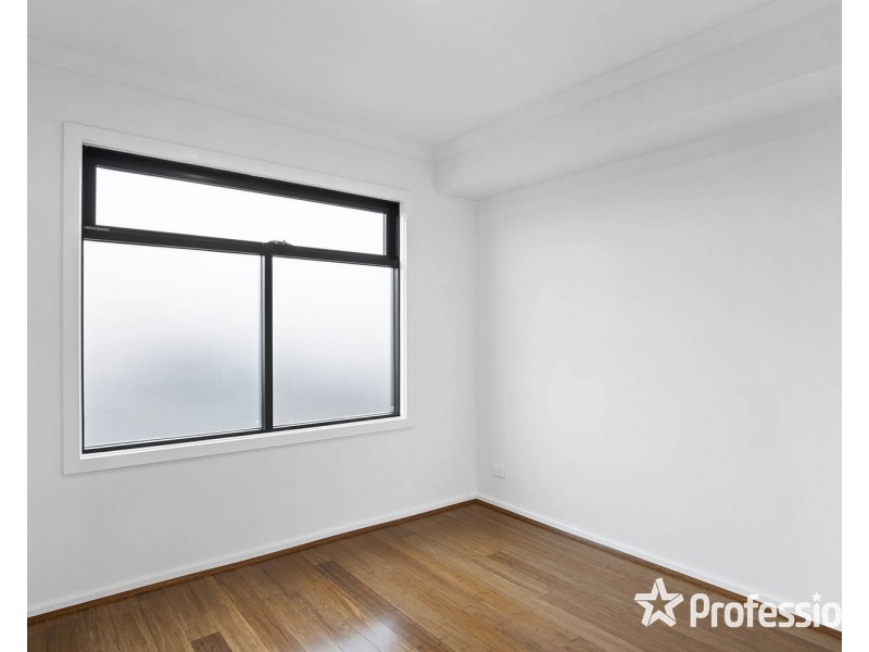 201/18 Myrtle Street, Bayswater VIC 3153