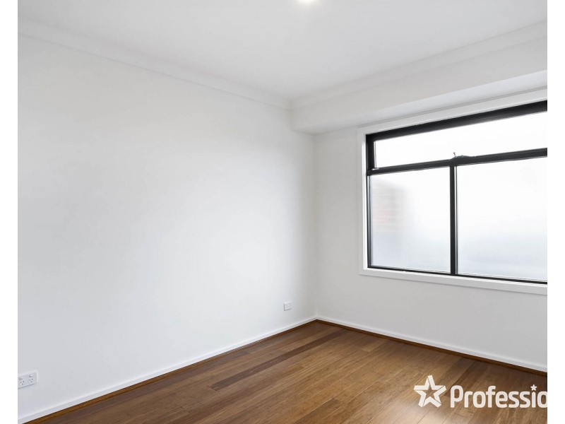 201/18 Myrtle Street, Bayswater VIC 3153