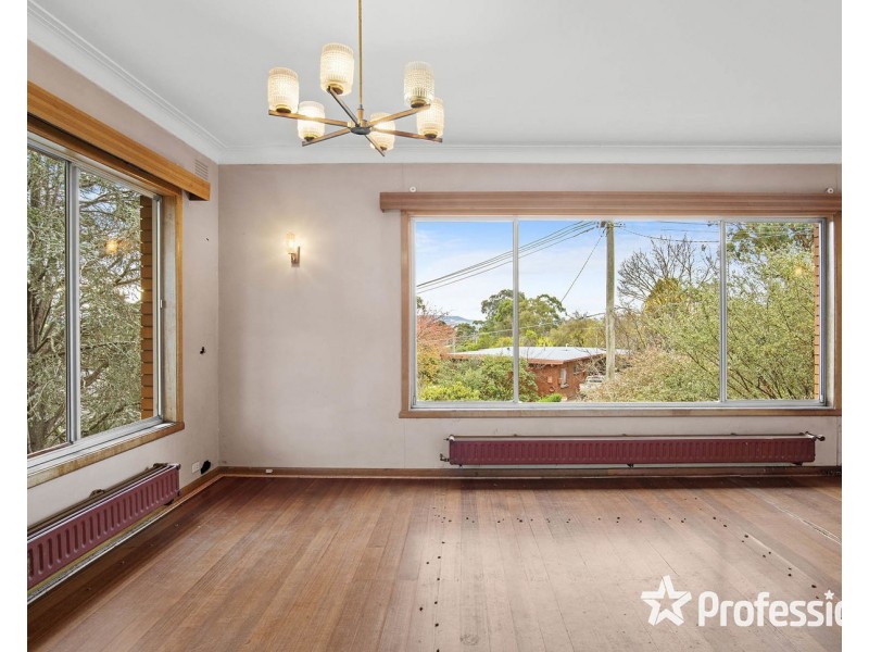 13 Breakaday Pass, Chirnside Park VIC 3116