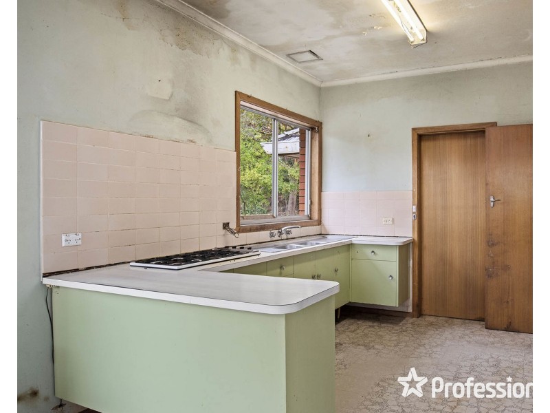 13 Breakaday Pass, Chirnside Park VIC 3116