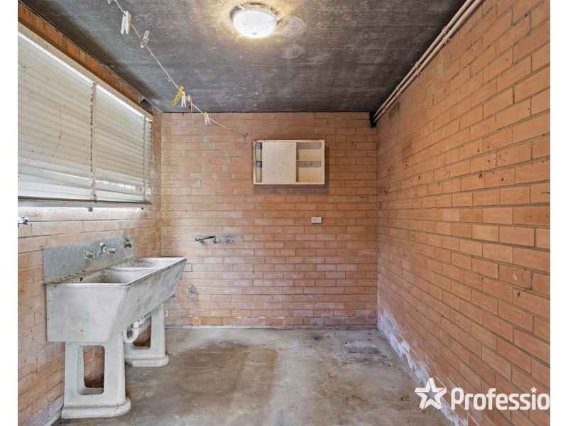 13 Breakaday Pass, Chirnside Park VIC 3116