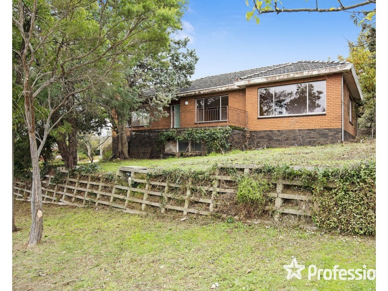 13 Breakaday Pass, Chirnside Park VIC 3116
