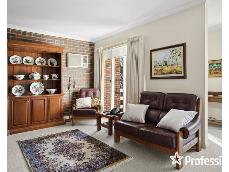 3/16 Charles Street, Mooroolbark VIC 3138