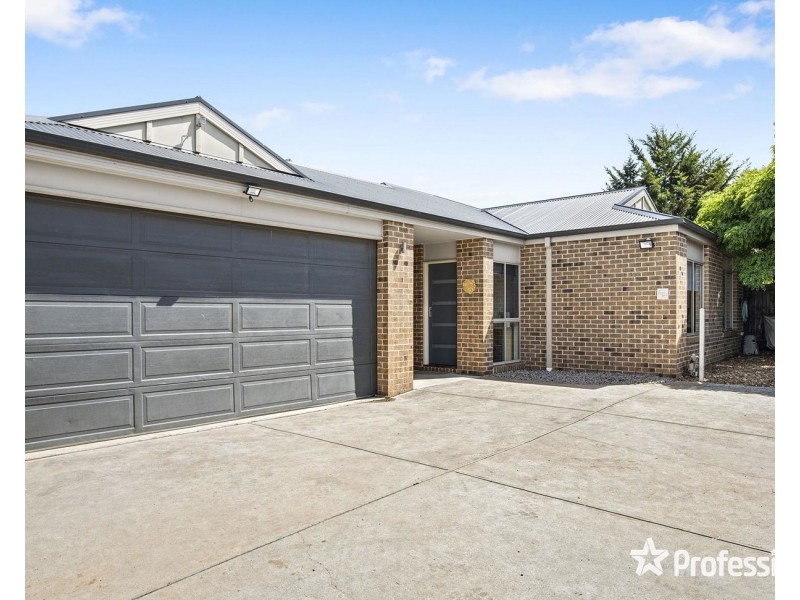 30a Morokai Grove, Lilydale VIC 3140