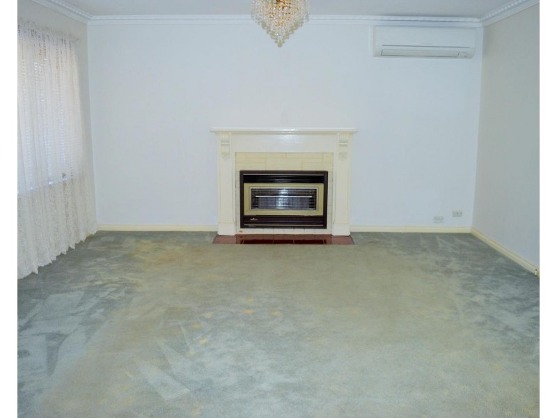 309 Hull Road, Mooroolbark VIC 3138