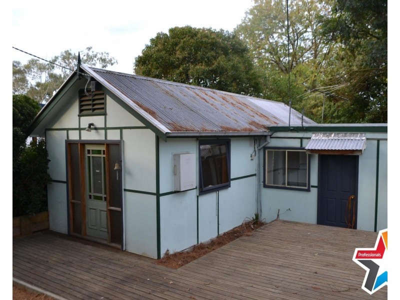 4 Hansen Road, Kilsyth VIC 3137