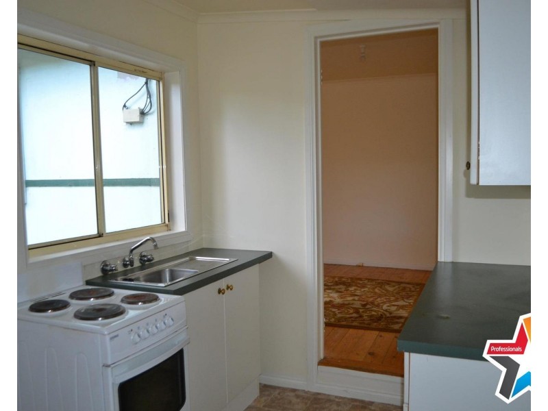 4 Hansen Road, Kilsyth VIC 3137