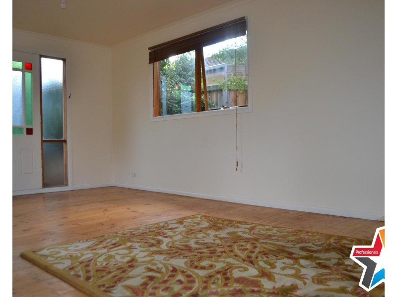 4 Hansen Road, Kilsyth VIC 3137