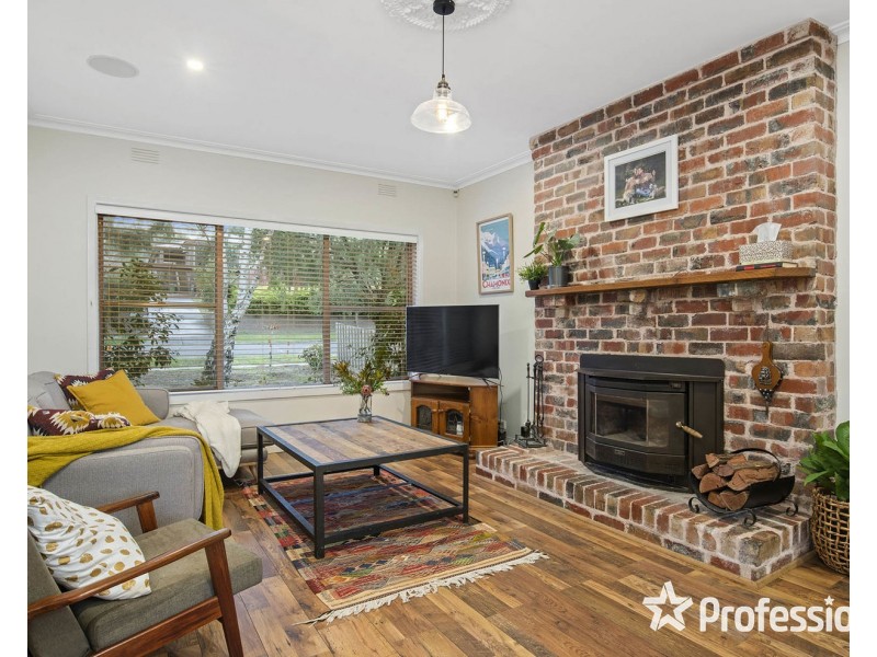 80 Winyard Drive, Mooroolbark VIC 3138