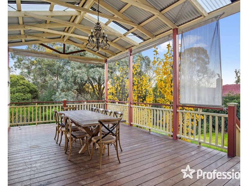 80 Winyard Drive, Mooroolbark VIC 3138