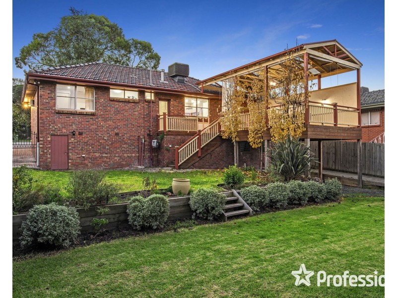 80 Winyard Drive, Mooroolbark VIC 3138