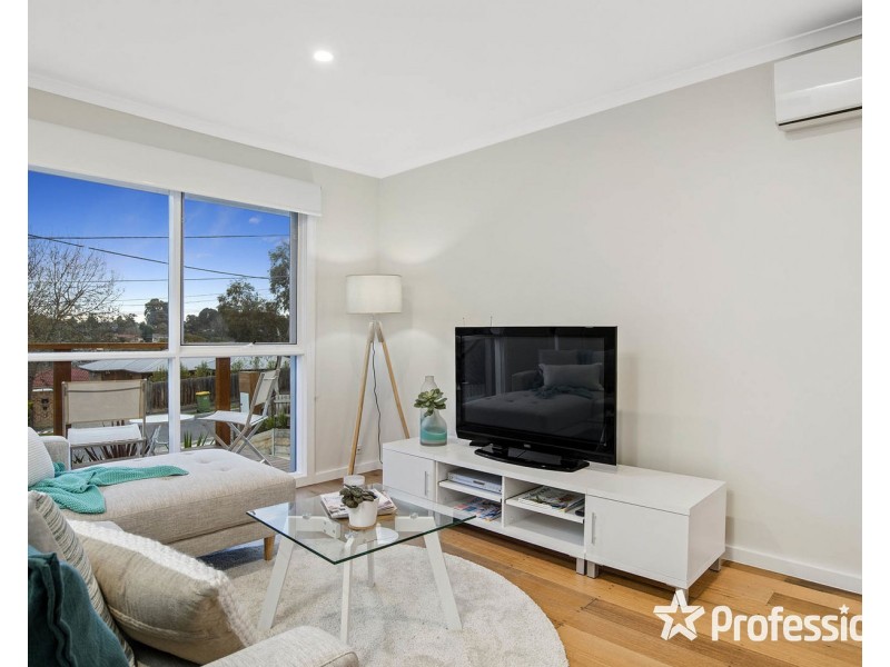 79 Kipling Avenue, Mooroolbark VIC 3138
