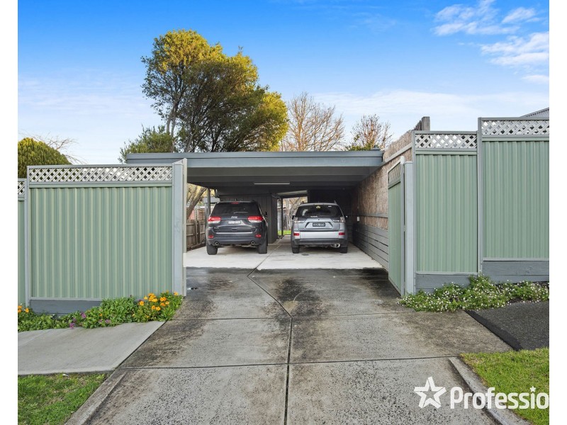 40 Carronvale Road, Mooroolbark VIC 3138