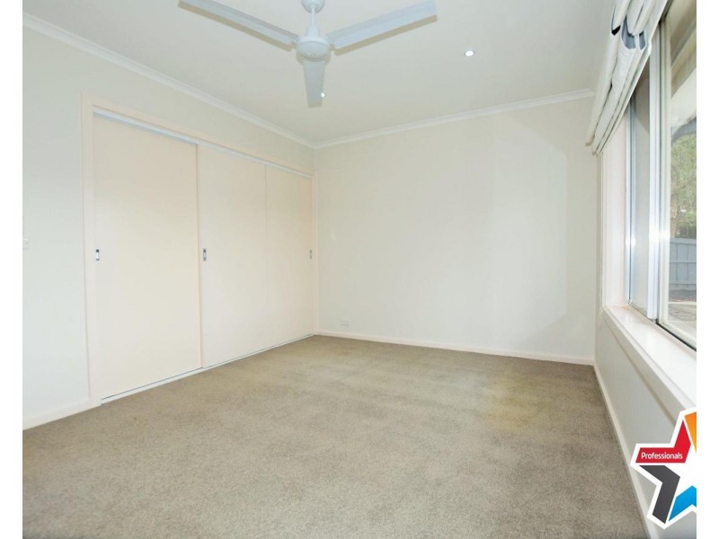 10 Lucas Avenue, Kilsyth VIC 3137