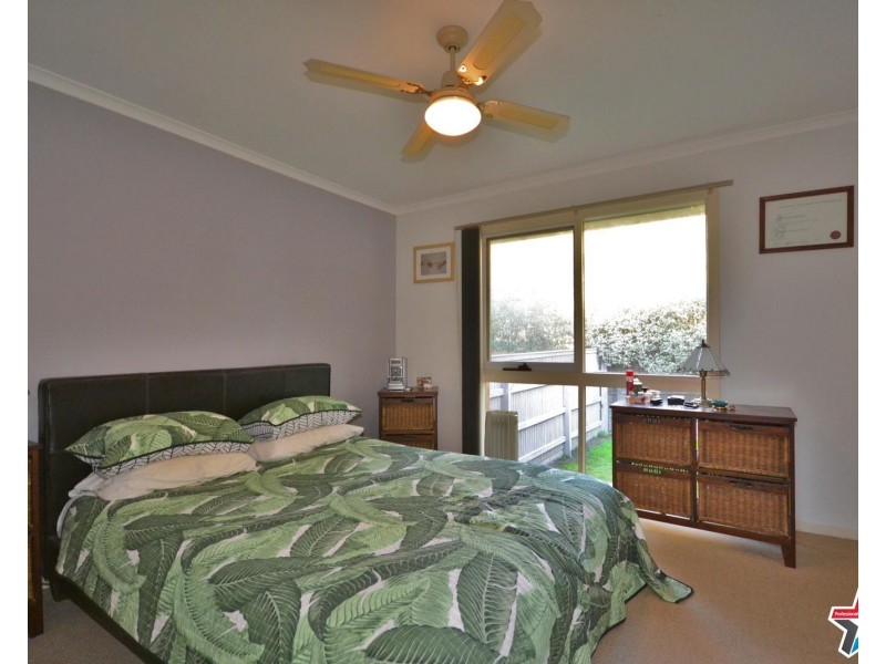 11/12 Emora Street, Croydon VIC 3136