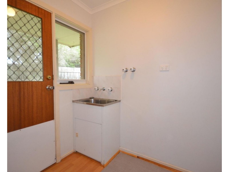 11/12 Emora Street, Croydon VIC 3136