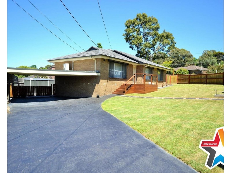 6 Orrong Road, Mooroolbark VIC 3138
