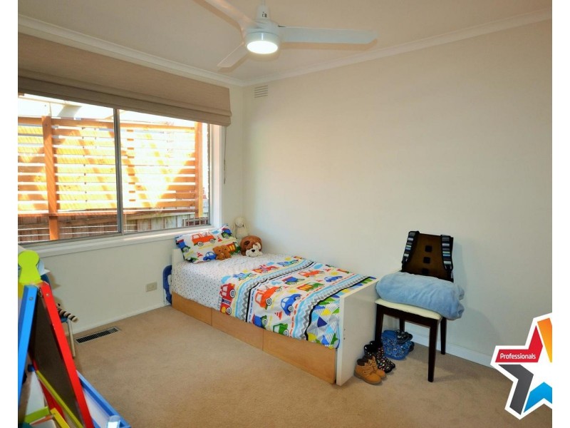 6 Orrong Road, Mooroolbark VIC 3138