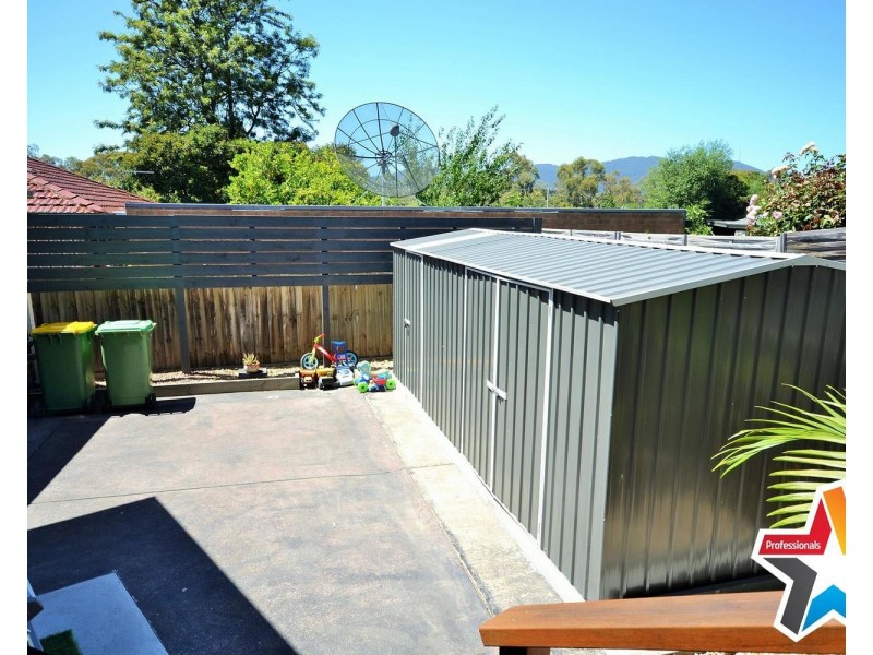 6 Orrong Road, Mooroolbark VIC 3138