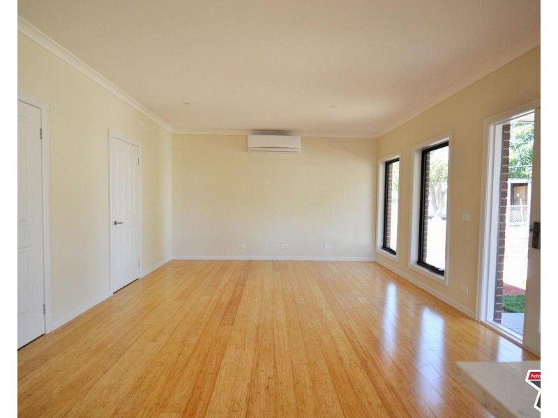 1/36 Jackson Street, Croydon VIC 3136