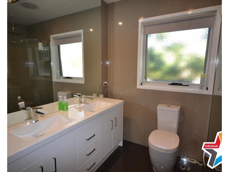 26A Wandana Crescent, Mooroolbark VIC 3138