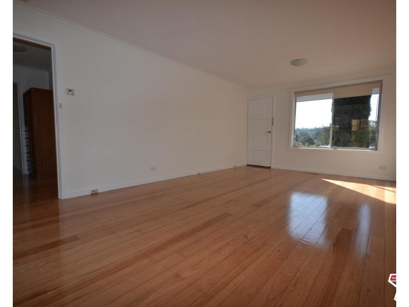 2/51 Diane Crescent, Croydon VIC 3136